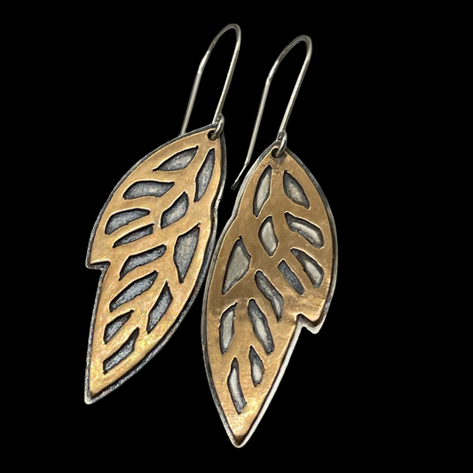 Modern leaf veined earrings