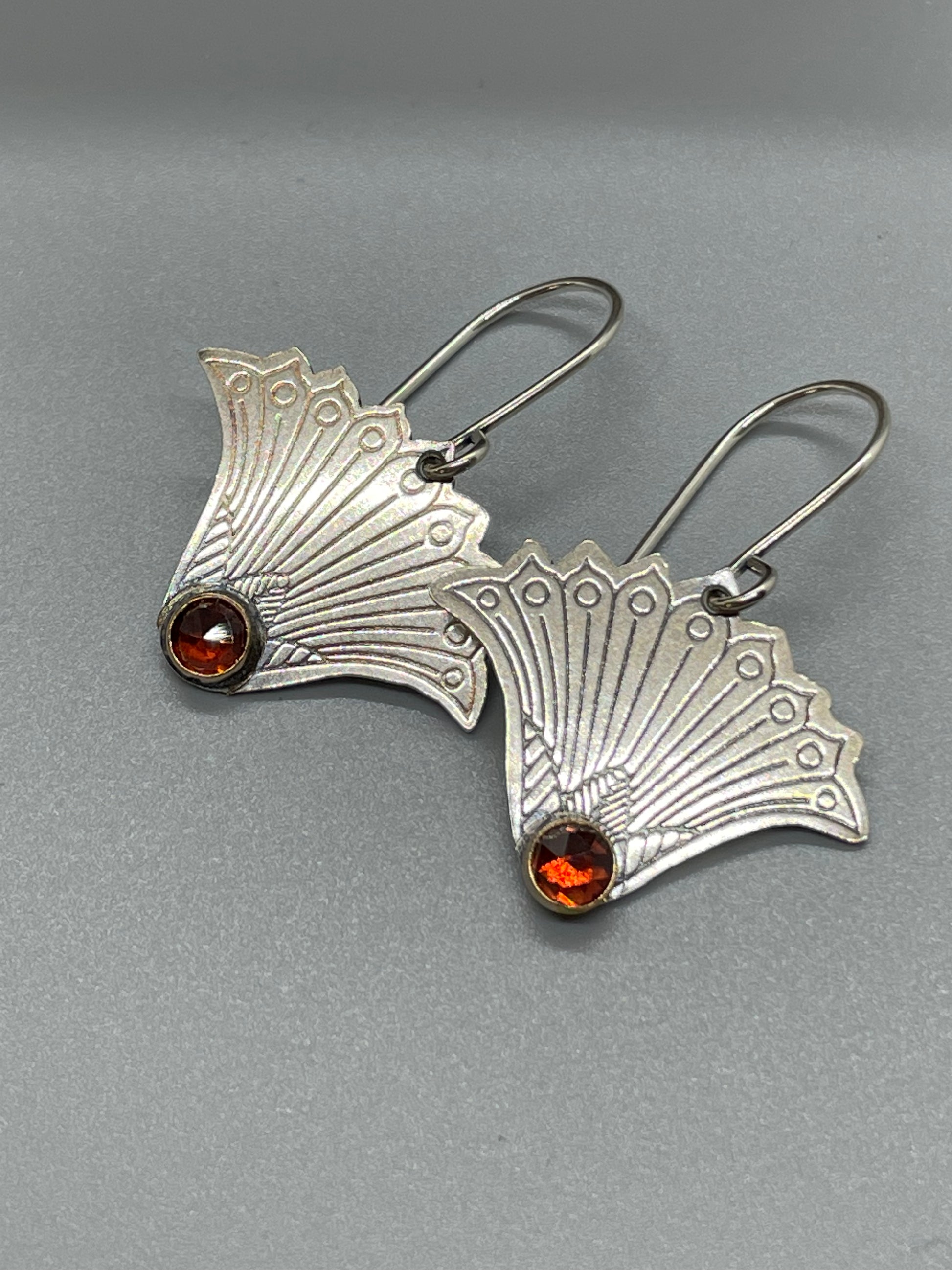 Art deco 2025 fan earrings